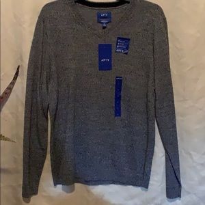 Men’s size small slim gray merino wool sweater